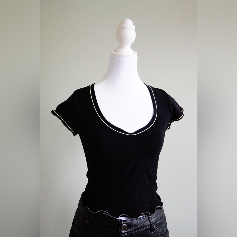 Prada sport black top NWT